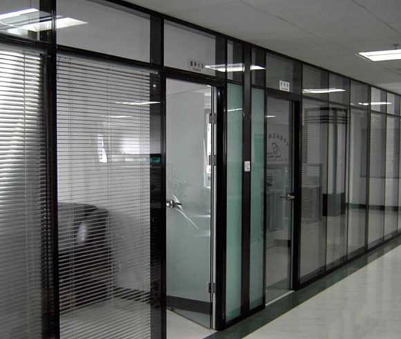 昆明玻璃廠家 昆明玻璃廠家